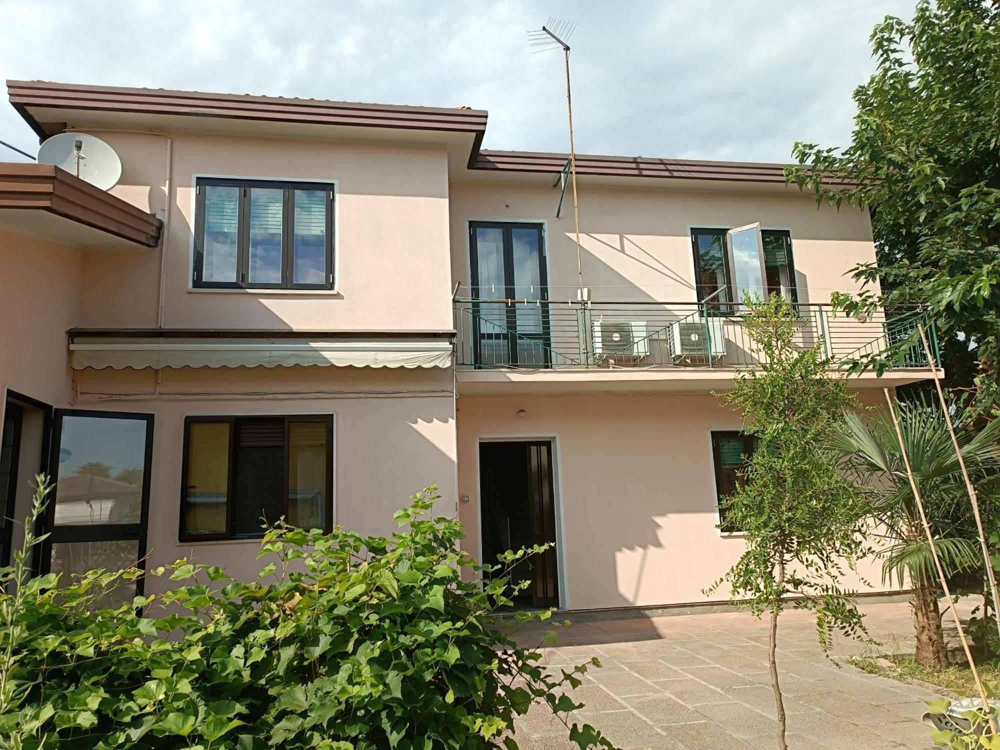 Locazione Turistica 2 Bed & Breakfast Tessera Exterior photo